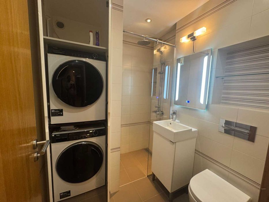 Продава се Четиристаен апартамент в София, Оборище - 86 кв.м за 16 €/кв.м - Снимка #11