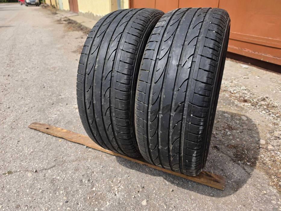 2 бр. летни гуми 235/50/18 Bridgestone AO DOT 2118 4,5 mm