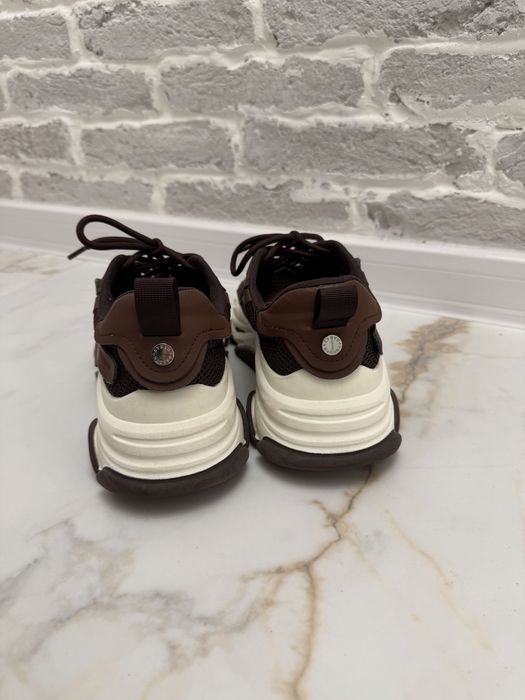 Дамски маратонки steve madden