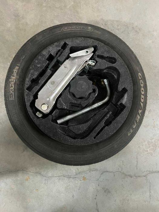 Резервна джанта с гума 205/55R16 ауди комплект