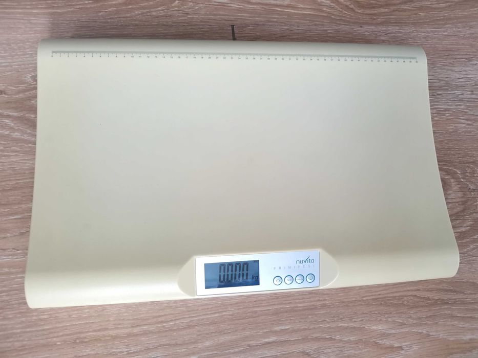 Бебешки кантар Nuvita