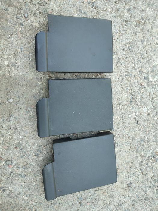 Крышки клапанов печки на бмв Е32 Е34