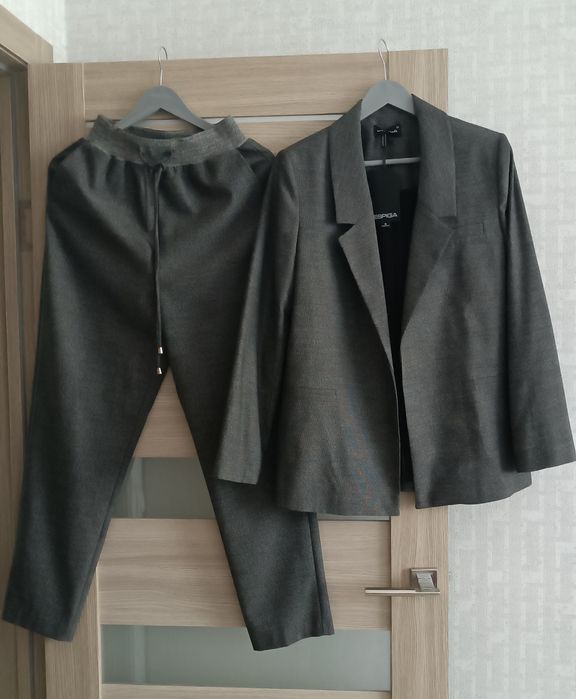 Брючный костюм Турция