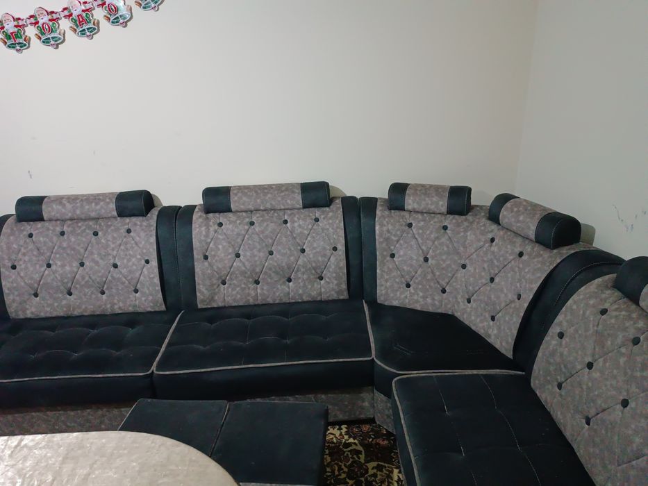 Хаммаси 10 млн. 12 кишилик стол стул, 2 та спальня ва диван арзон нар