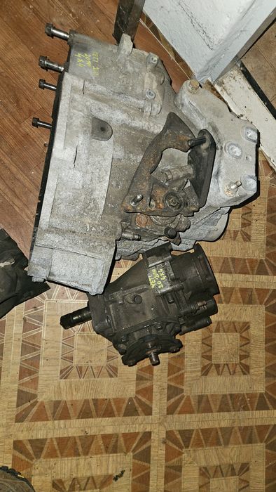 Vând cutie manuala LNN vw 2.0 4x4