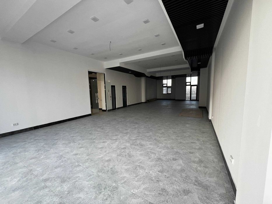 Сдаётся 720 м² на Паркентской — премиум помещение 1 линии (55)