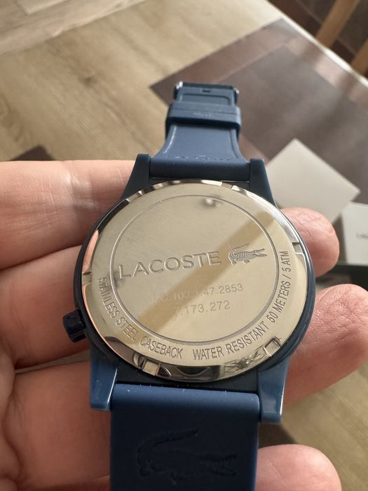 Продам часы  LACOSTE кварц. (Покупали в дубае)
