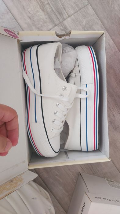 Обувь женская по 3000