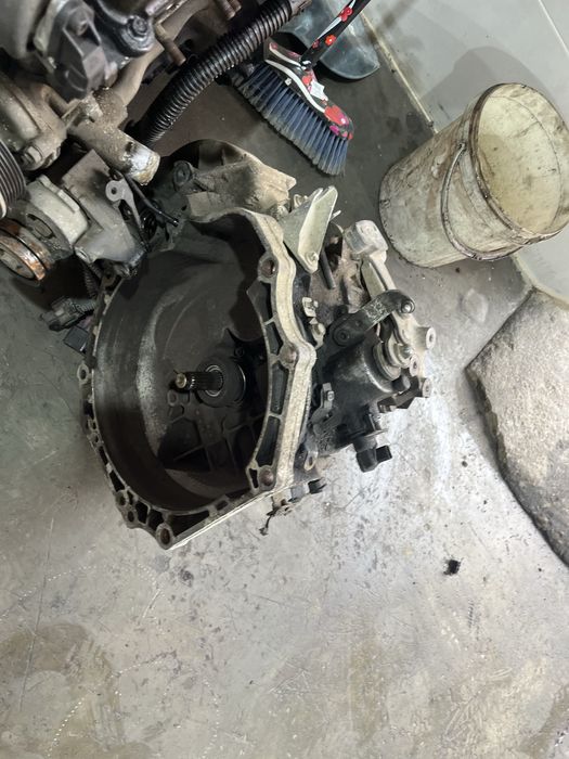 Cutie opel astra j 1,6 d  euro 6