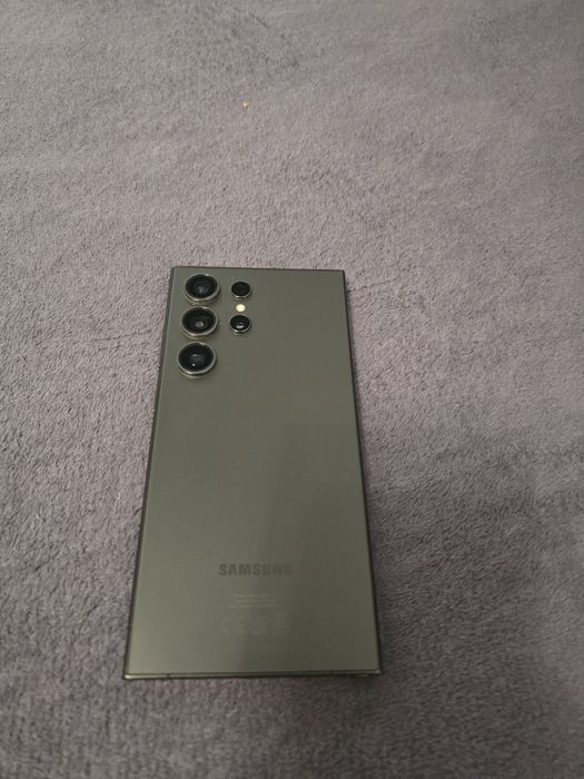 Vand/Schimb Samsung S24 ultra impecabil