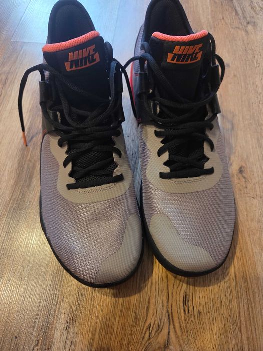 Нови Маратонки Nike