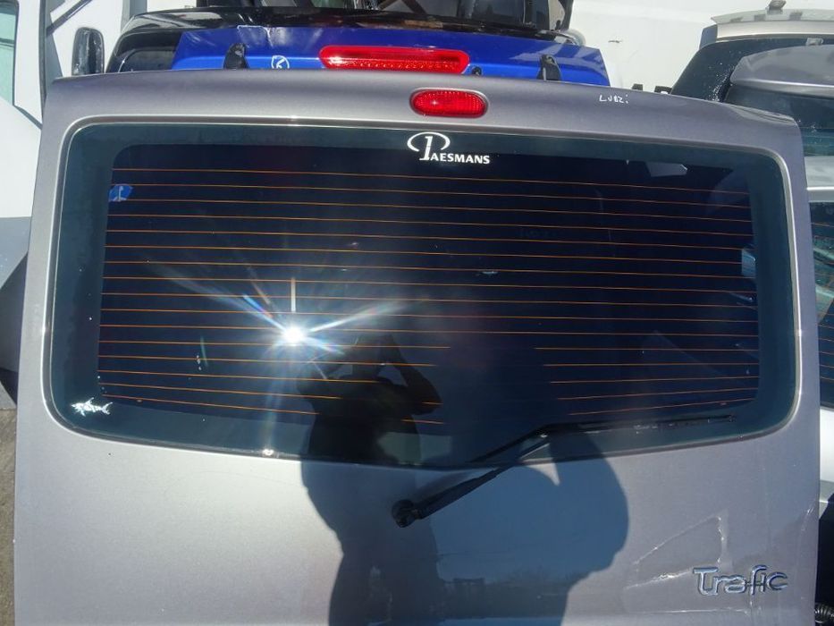 Vand Haion Complet Renault Trafic din 2010 volan pe stanga fara rugina fara lovituri
