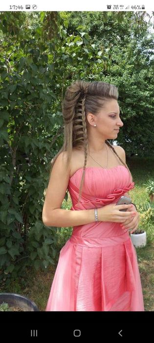 Абитуриентска рокля на Стоян Радичев