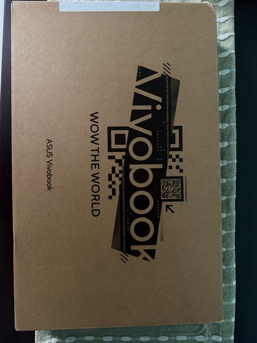 Laptop asus nou nouț