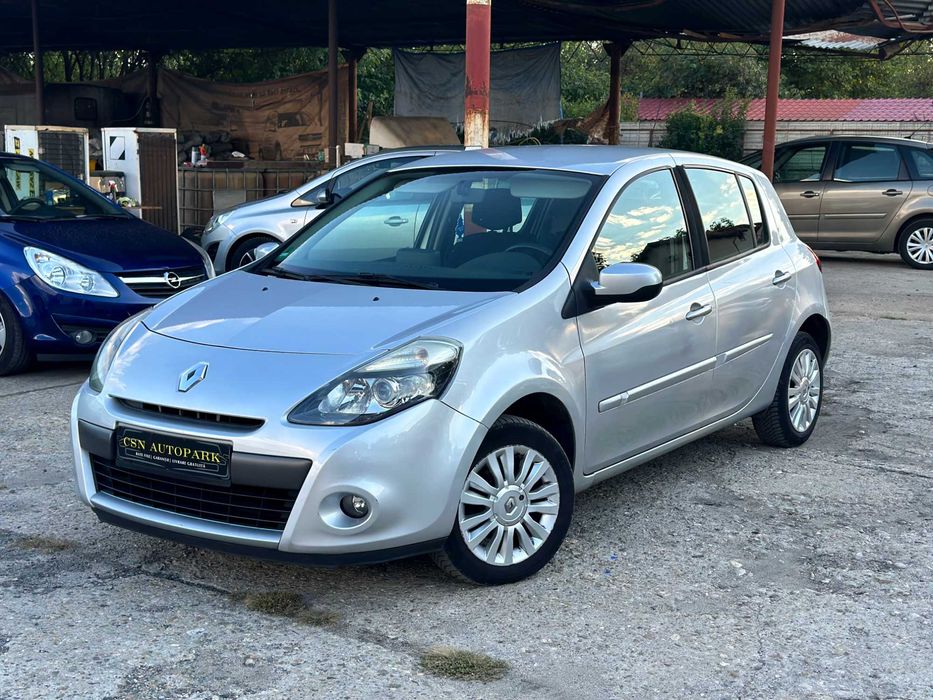 Renault Clio III 2009 • 1.2 Dynamique • Navigație • Climă • Rate Fixe