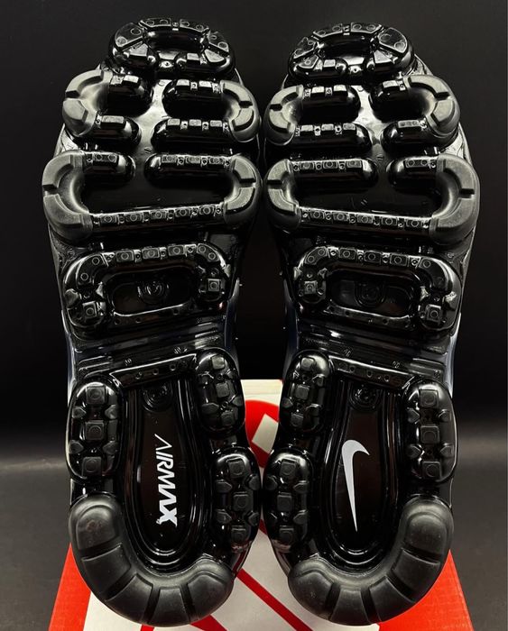 Nike Air Vapormax Plus Beige - 41,45,47