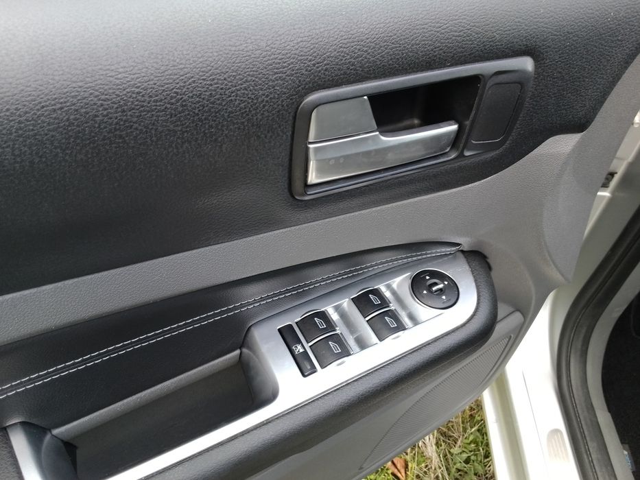 Форд фокус 2.0 i