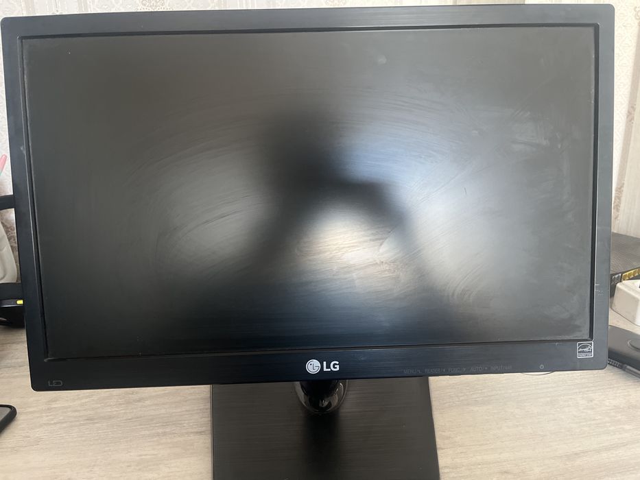 Монитор LG 19M37A 18,5 диоганал