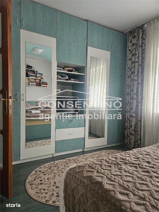 Se vinde apartam . cu 3 camere , etaj 3, confort 1, mobilat partial