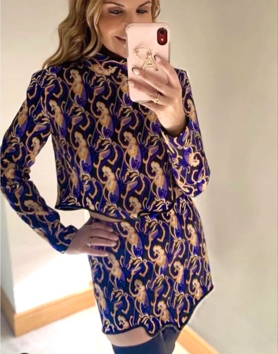 Кроп топ с рукавами от Zara