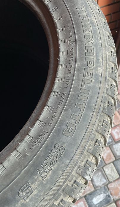 Шины зимние 275/55/20