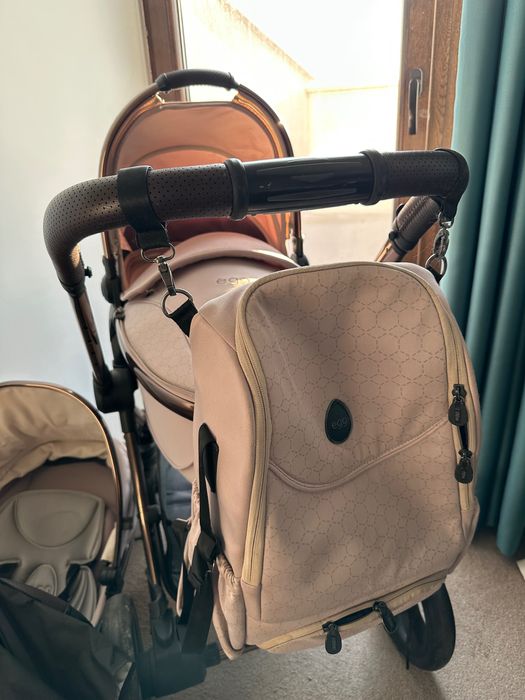 Детска количка Egg2 – пълен комплект, отлично състояние