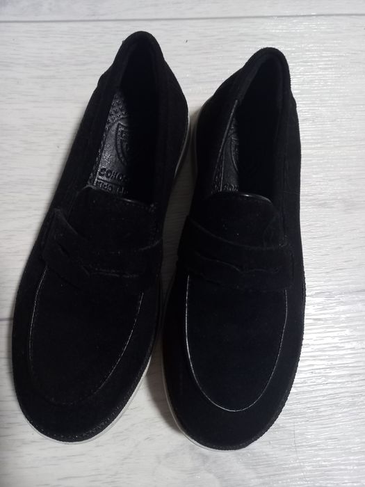 Кроссовки ,туфли  продам