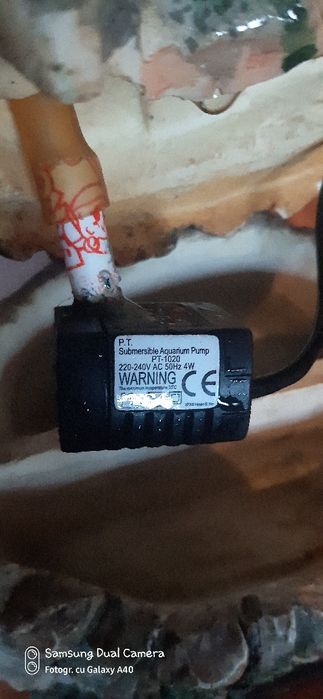 Fântâniță  curgătoare decor