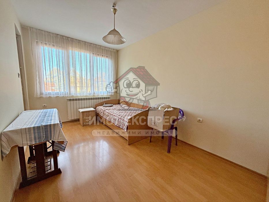 Дава се под наем Тристаен апартамент в Асеновград - 90 кв.м за 382.5 € - Снимка #10