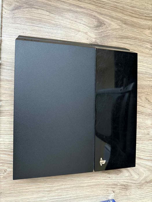 Плейстейшън със видео игри