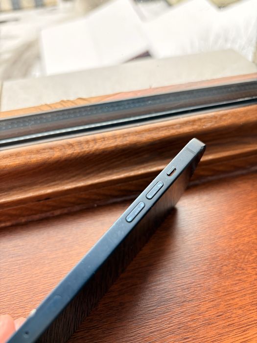 Vand iphone 13 128gb *DEFECT*