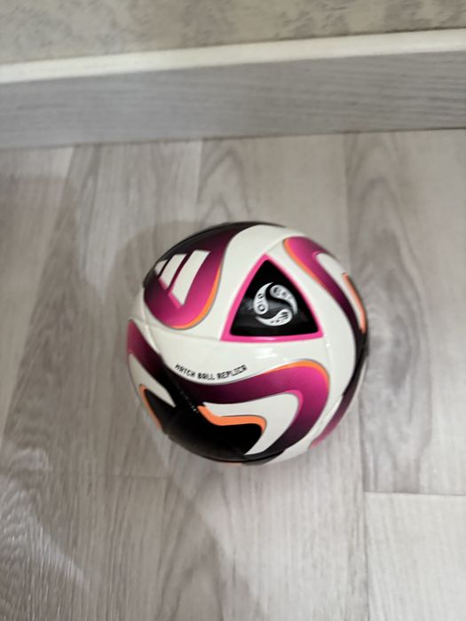 Футбольный мяч мини