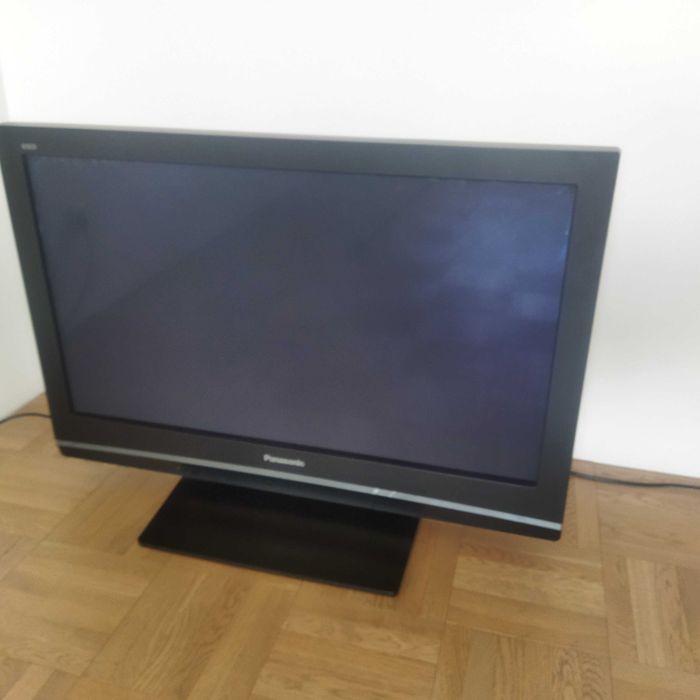 Плазменный телевизор Panasonic сборка Чехия