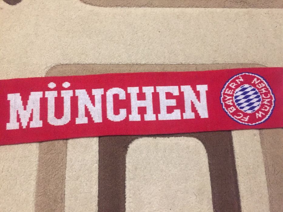 Шал на Байерн Мюнхен
