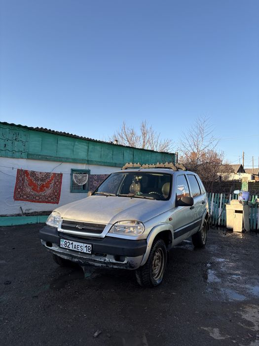 Шевроле нива 2006 года