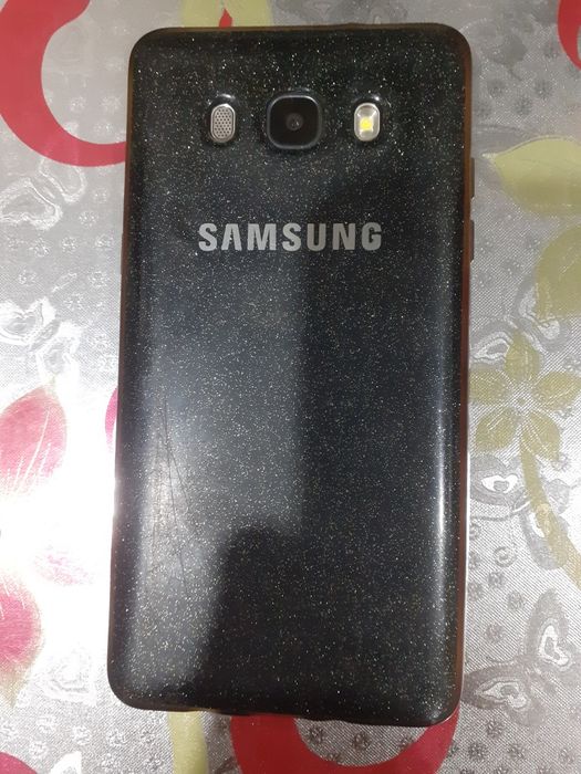 Продам телефон Самсунг