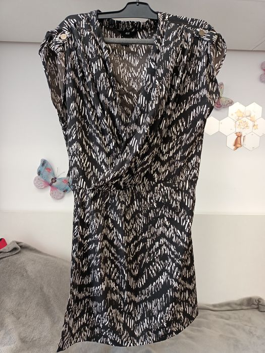 Vand rochita H&M