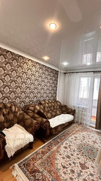 Продам квартиру 3-комнатную