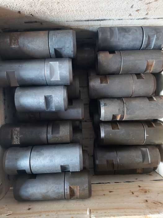 Замки за сондажни лостове с резба Z50