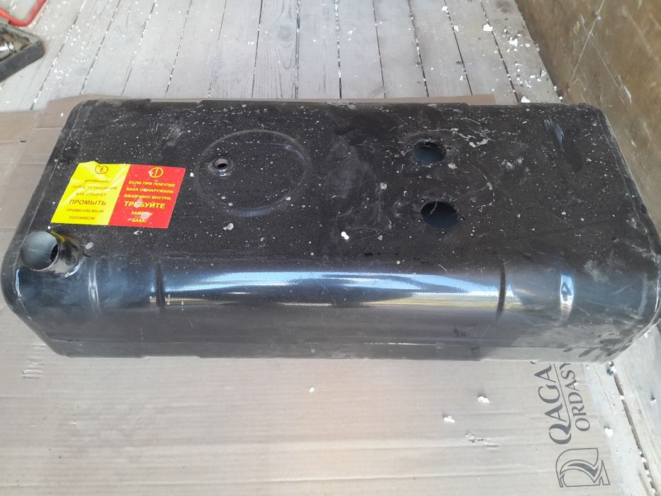 Продам бак на газель новый