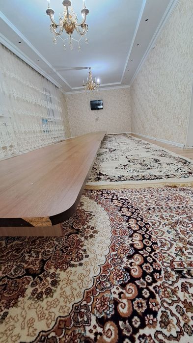 продаём низкий стол,жер стол