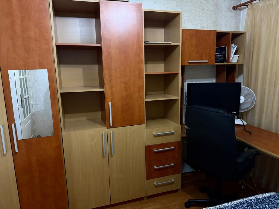 Apartament de închiriat