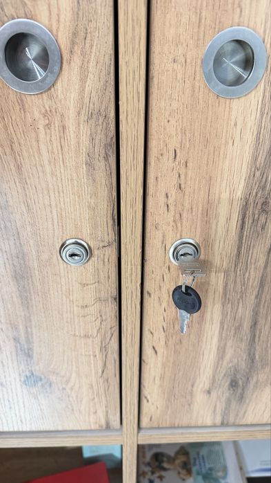 Шкаф для офис или дом