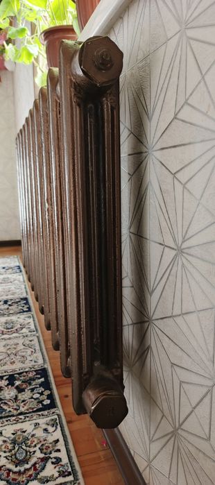 Chugun batareya sotiladi