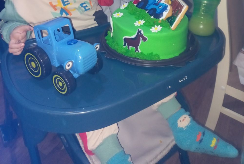 Продам стульчик для кормления