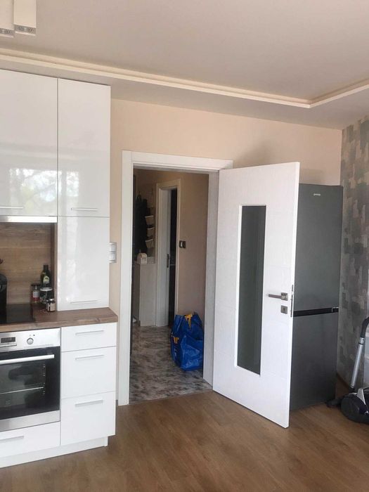 Дава се под наем Едностаен апартамент в Пловдив, Младежки Хълм - 61 кв.м за 145000 € - Снимка #2