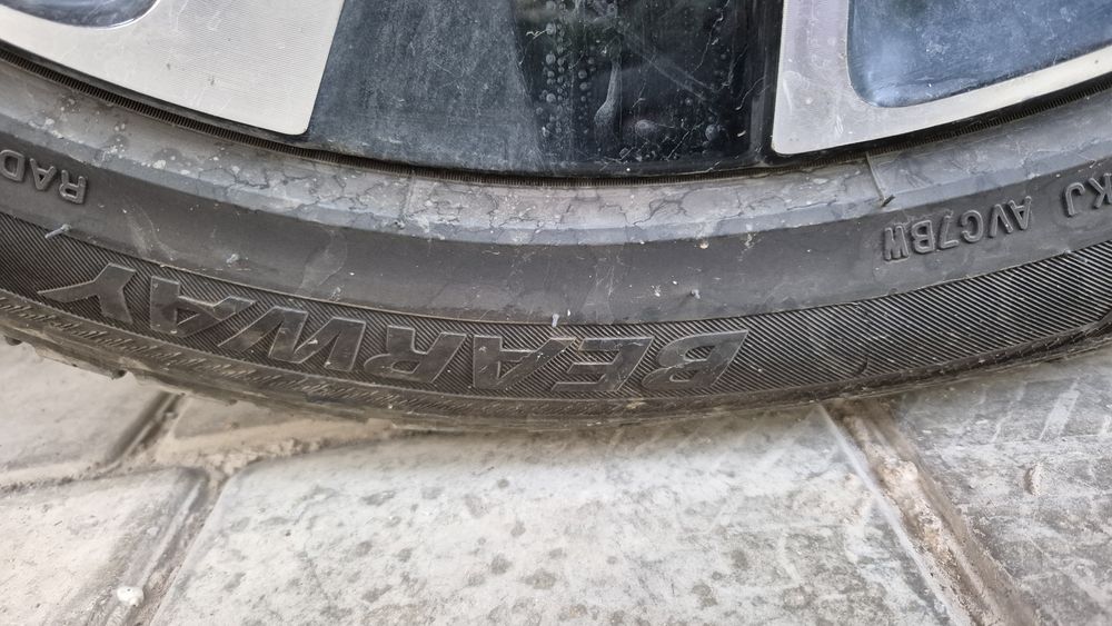 Шины покрышки Bearway 255/45R20