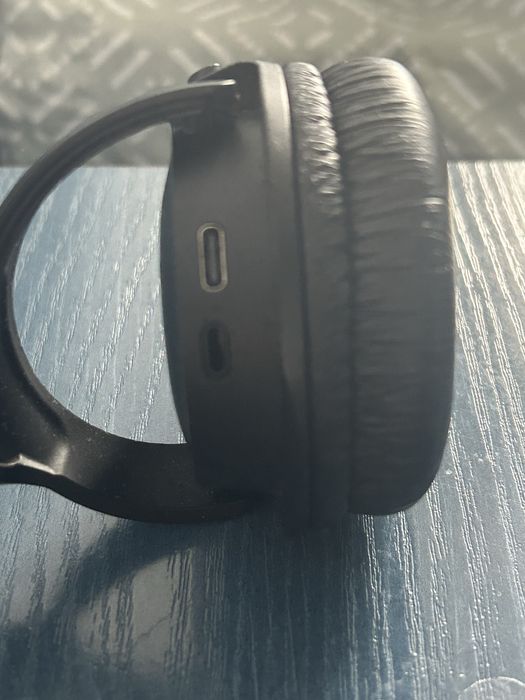 Casti JBL Tune 520BT