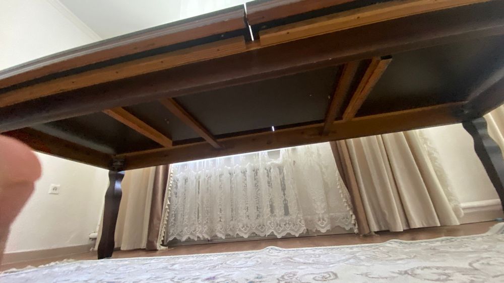 Продается стол большое