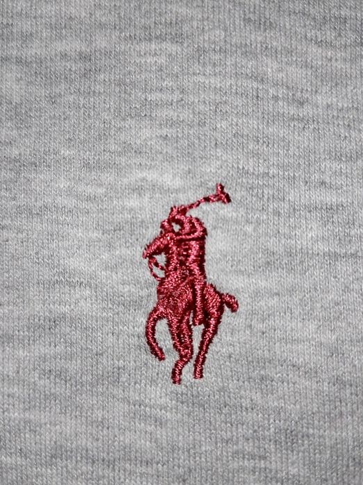 Продам толстовку Polo